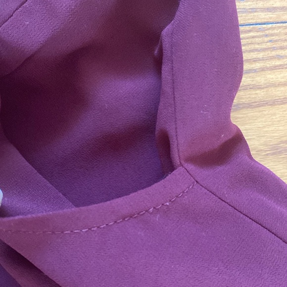 Gypsy Warrior maroon women’s shorts size medium layered with scalloped hem. - Picture 6 of 10